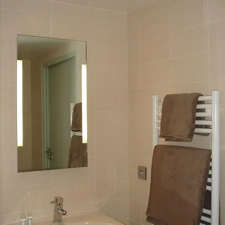 Les Lanchers Otel